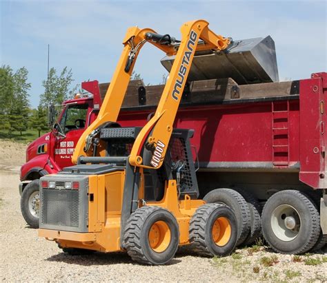 heaviest lifting skid steer|biggest skid steer loader.